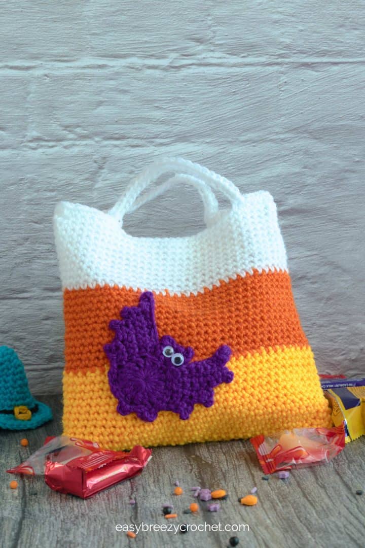 Easy Crochet Candy Corn Treat Bag (Free Halloween Trick or Treat Bag ...
