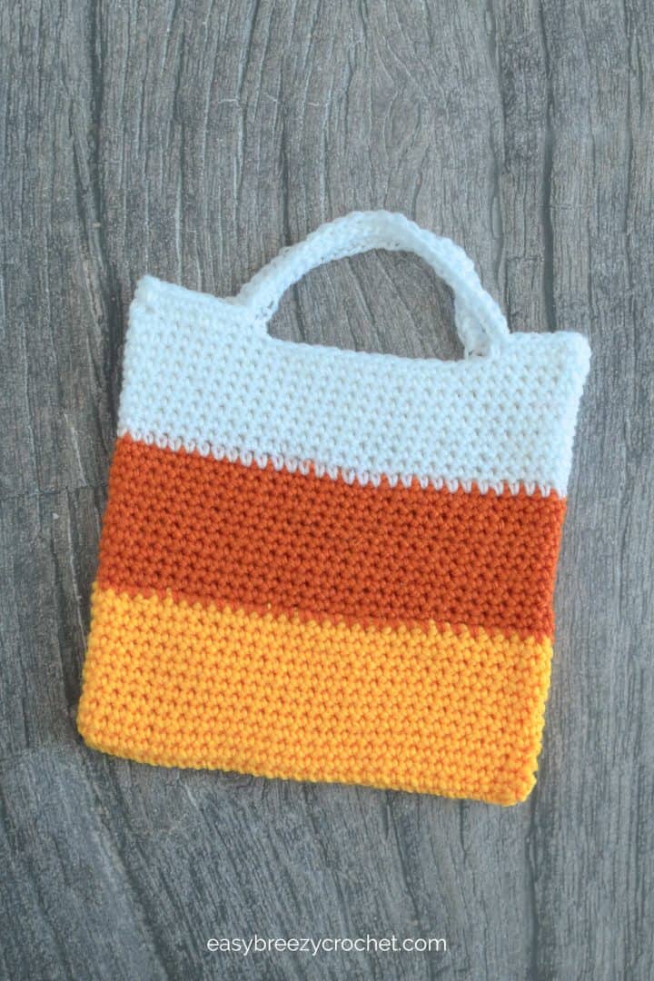 Easy Crochet Candy Corn Treat Bag (Free Halloween Trick or Treat Bag ...