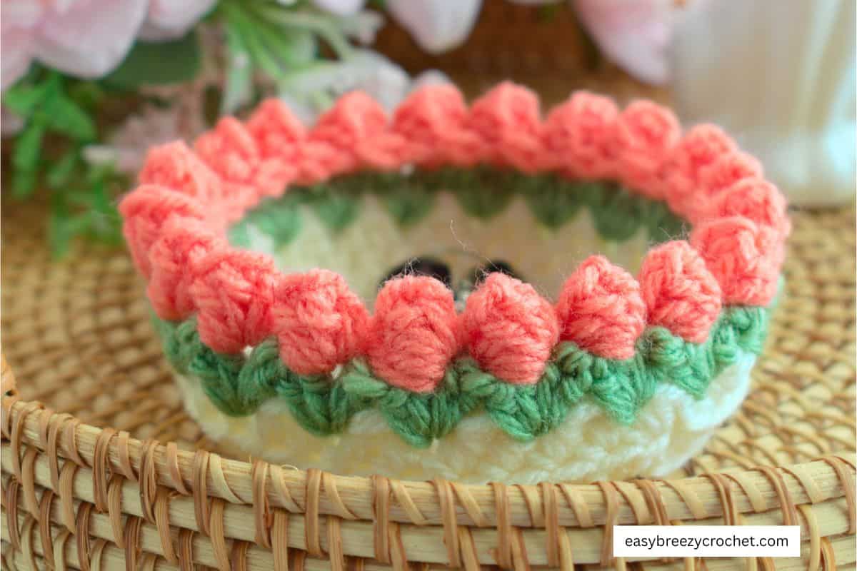 crochet trinket dish.